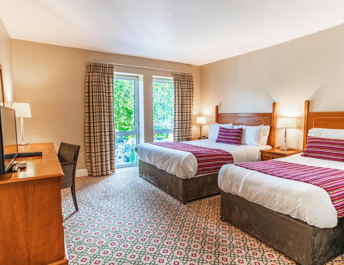 Wilton Hotel ブレイ エクステリア 写真