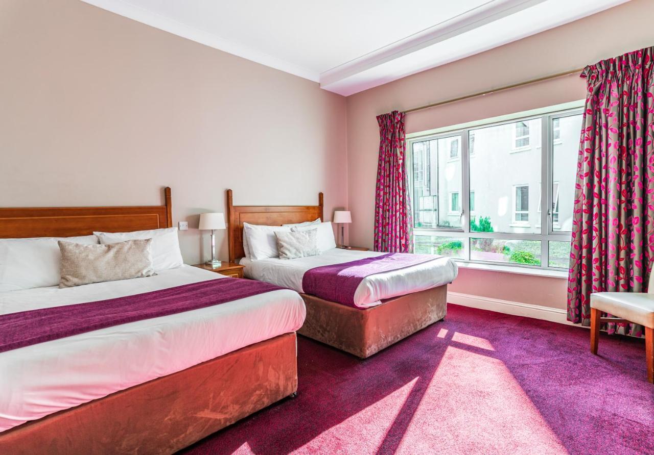 Wilton Hotel ブレイ エクステリア 写真