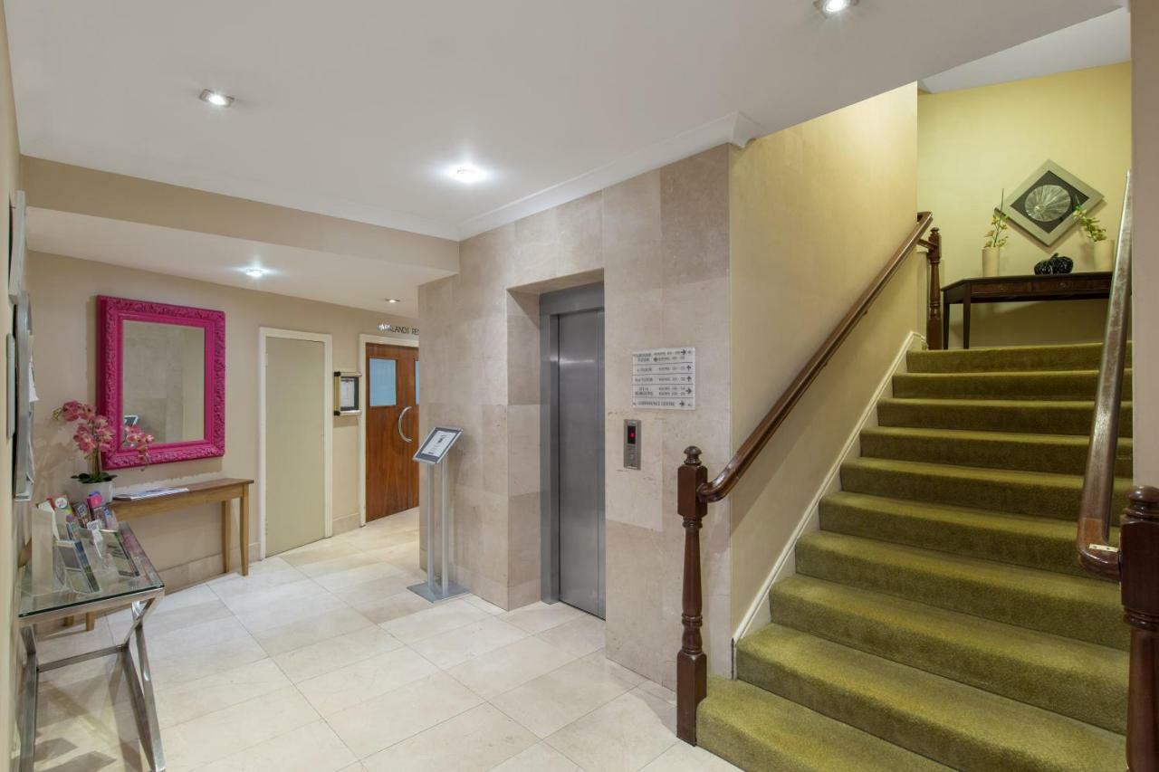 Wilton Hotel ブレイ エクステリア 写真